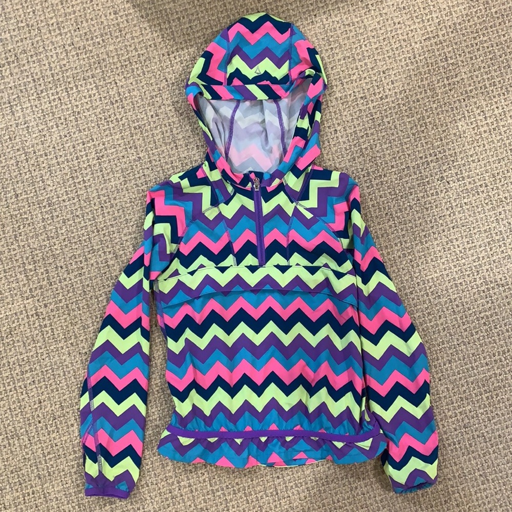 IVIVVA hooded 1/3 zip pullover ☔️ 🍋